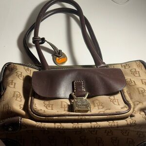 Dooney & Bourke Pocket Brown Leather Trim Tote Signature Canvas